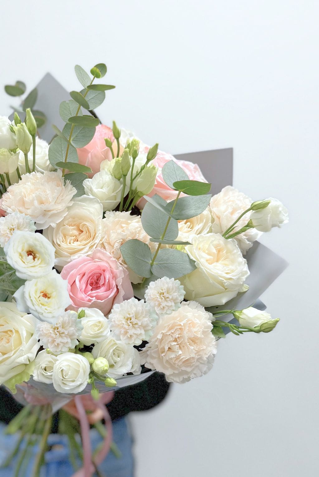 Bijūninių rožių žaismas 2